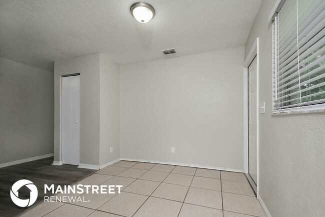 Photo - 712 W Madison St