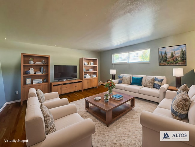 Photo - 1022-1024 S Arbutus St Unit 1024