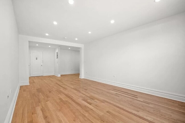 Photo - 97-25 64th Ave