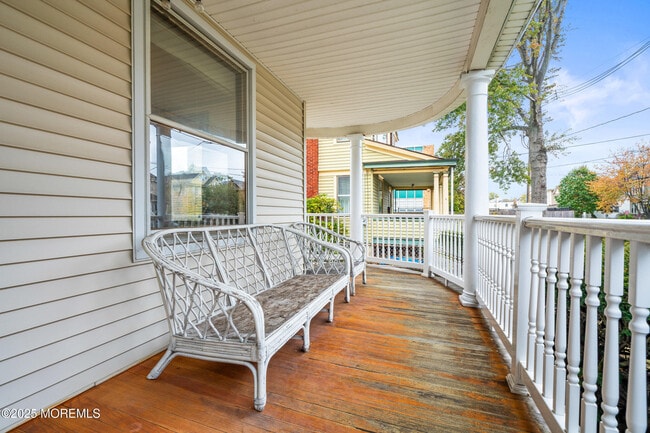 Photo - 50-52 Peters Pl