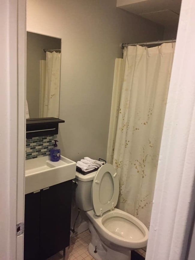 bathroom - 94 Hammond St Unit B