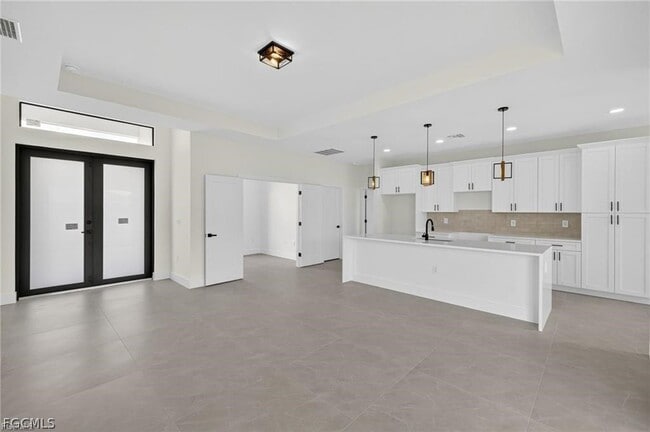 Photo - 208 Pembroke St