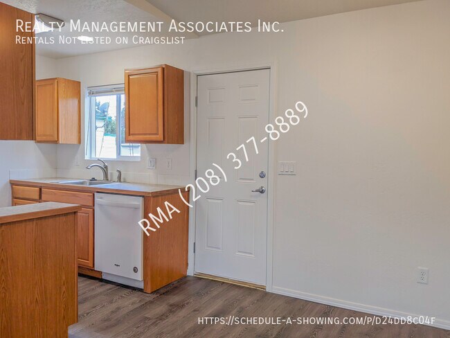 Photo - 1927 N 32nd St