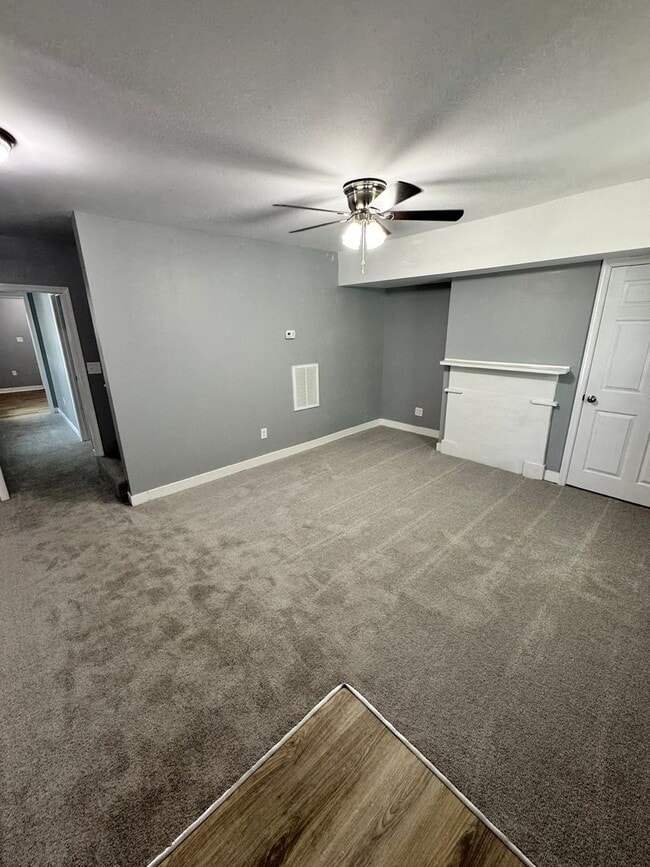 Photo - Roomy 3 bed 2 bath in Church Hill, yard, porch, laundry, all electric, central hvac!