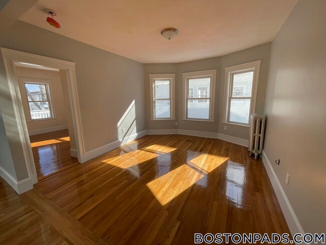 Photo - 17 Berwick Rd