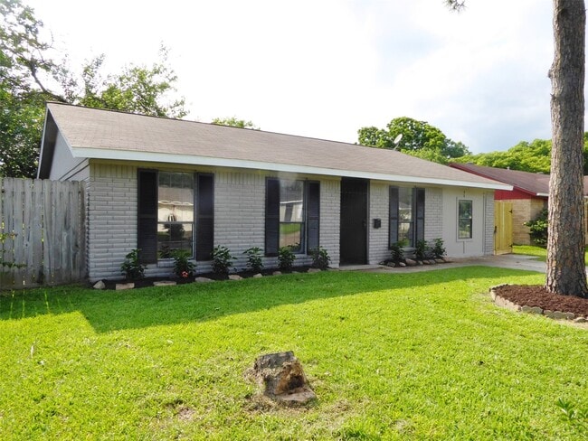 12902 Southspring Dr