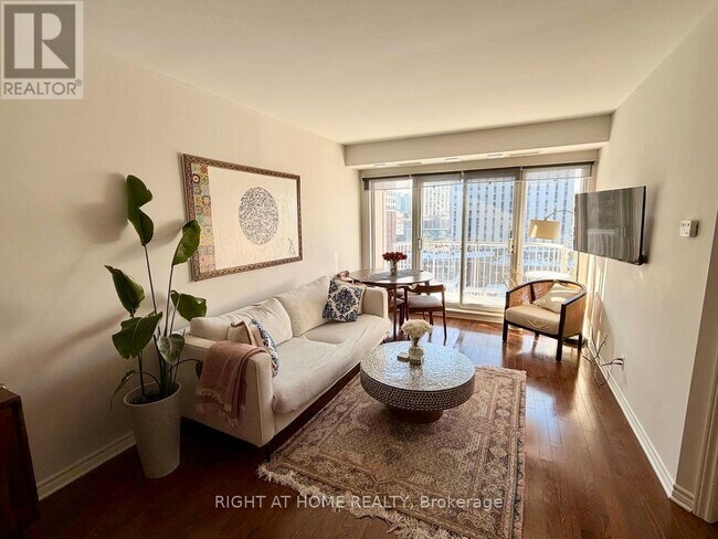 Photo - 200 Rideau St Unité 905