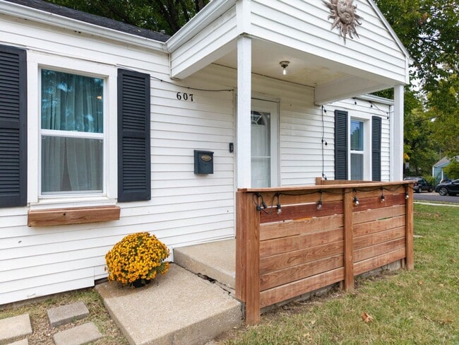 Photo - Adorable Cape Cod Charmer Available For Rent!