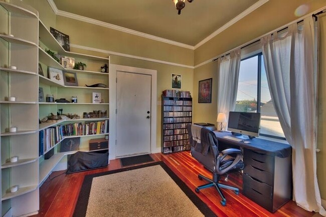 Photo - 9828 63rd Ave S