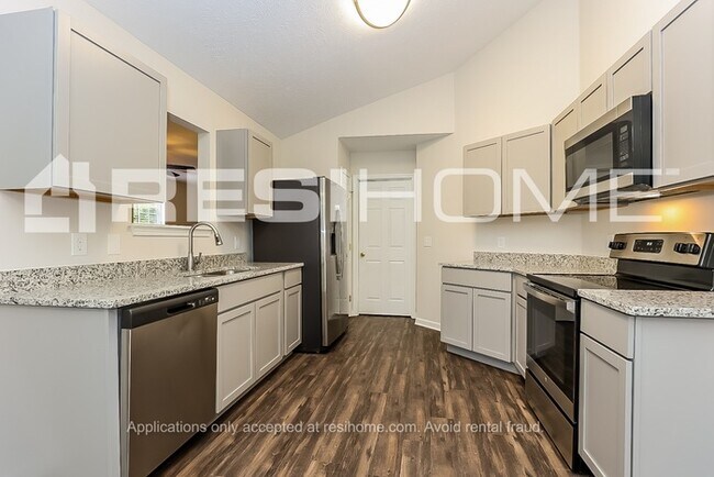 Photo - 632 Zellwood Dr