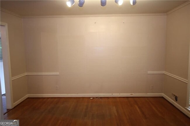 Photo - 4690 Huntley Dr NE