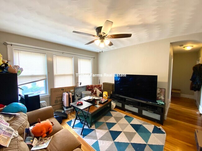 Photo - 9 Arlington St Unit 2