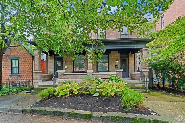 Building Photo - 339 E Sycamore St Rental