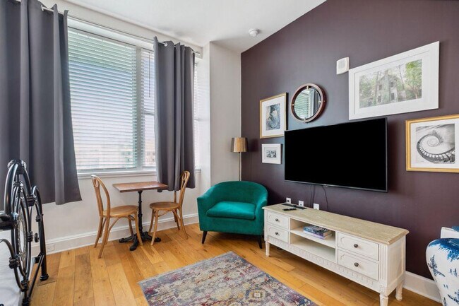 Building Photo - 925 Common St Unit ID1266903P