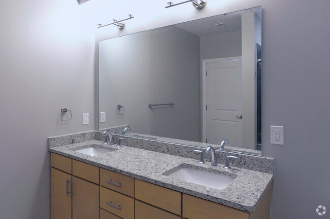 2BR, 2BA - 1,169 SF