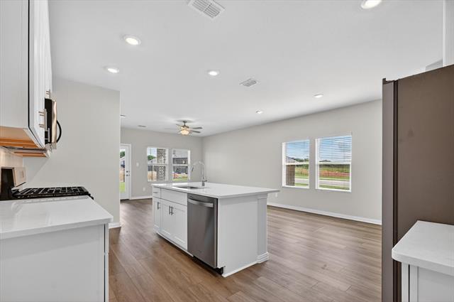 Photo - 1402 Bridgestone Dr