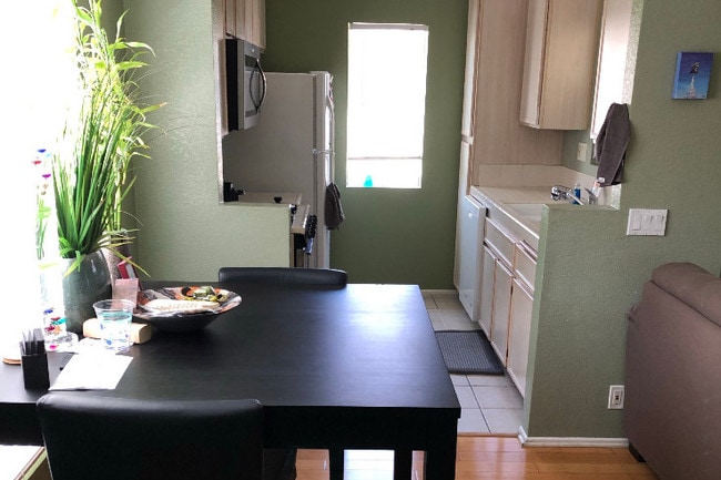 Photo - 10626 Aderman Ave Unit 14