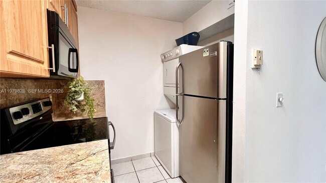 Photo - 809 Twin Lakes Dr Unit 32-A