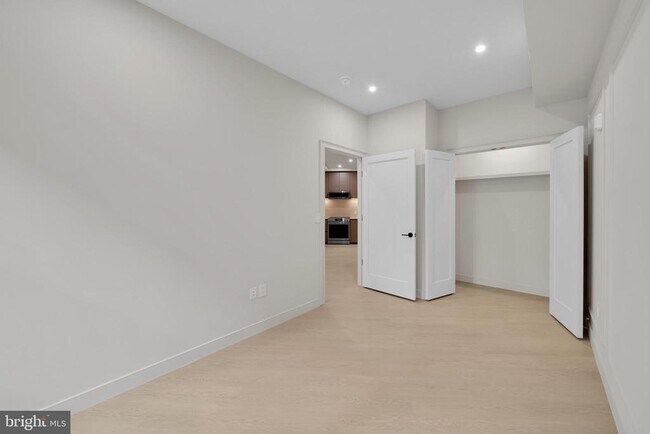 Photo - 2121 Ward Pl NW Unit 401