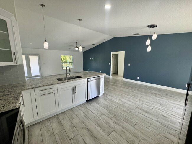 Photo - 1872 Tulane Ave SE