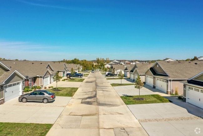 Photo - Redwood Fairborn