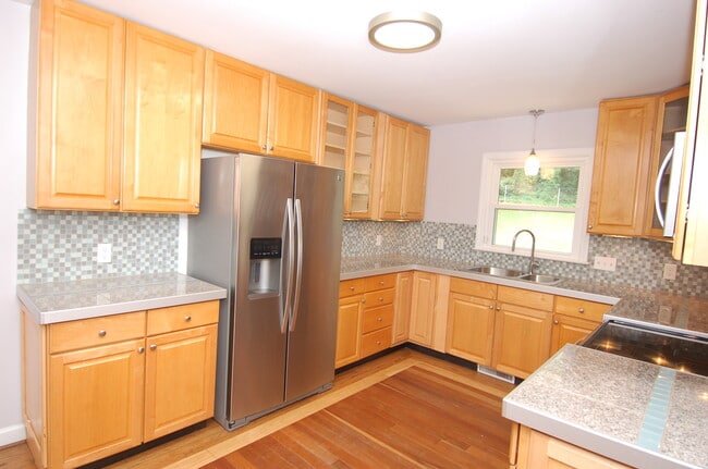 Photo - 3105 Brentwood Rd