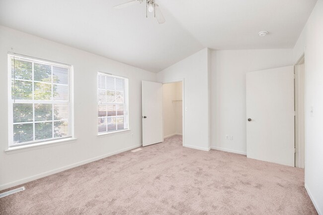 Photo - Brookstone Apartments
