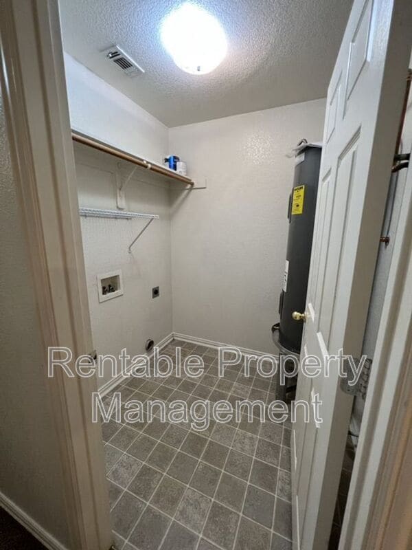 Photo - 1104 Turkey Creek Ct Unidad B