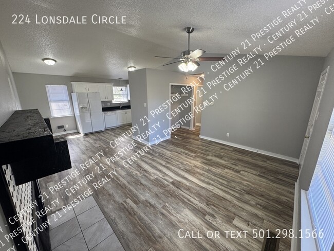 Photo - 224 Lonsdale Cir