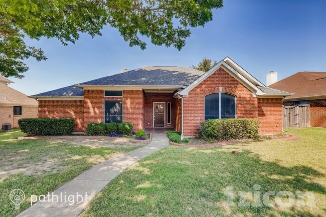 Photo - 1801 Pecan View Dr
