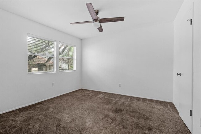 Photo - 4413 Whispering Valley Dr
