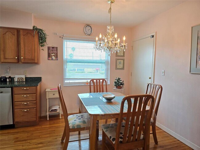 Photo - 1120 Rue Des Chateaux Unidad 2A