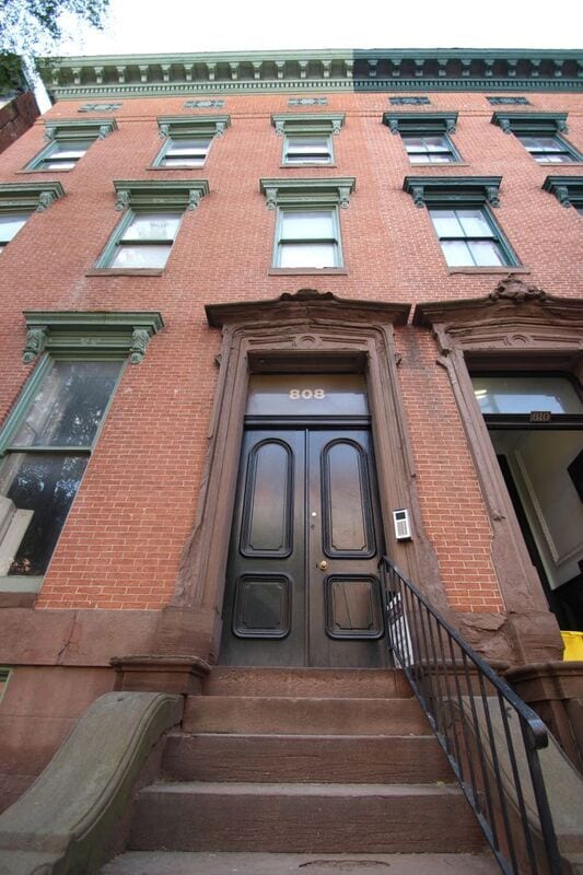 Building Photo - 808 Cathedral St Unit - #3F