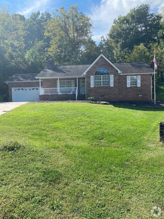 Building Photo - Springridge Lane Rental