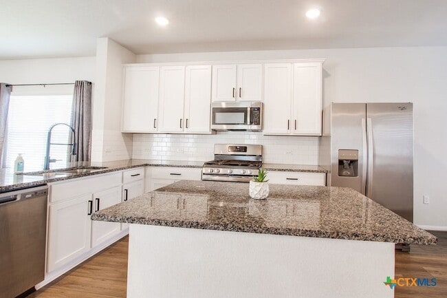 Photo - 324 Kenai Dr