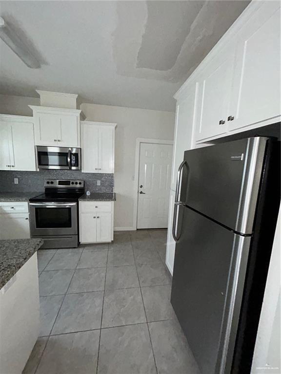 8 Hawthorne Ave Unidad 3