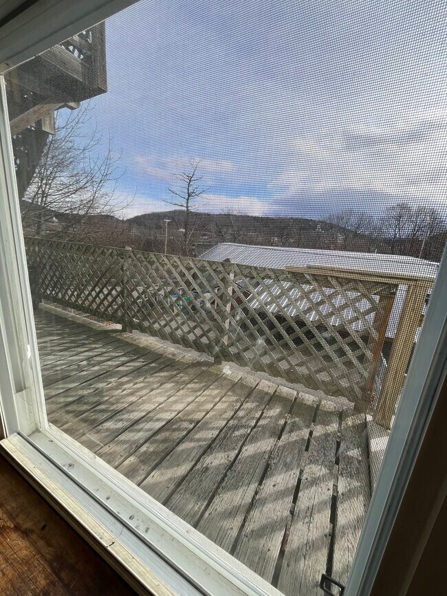 Photo - 25 Maine Ave Unit 2R