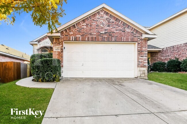 Building Photo - 5829 Parkview Hills Ln