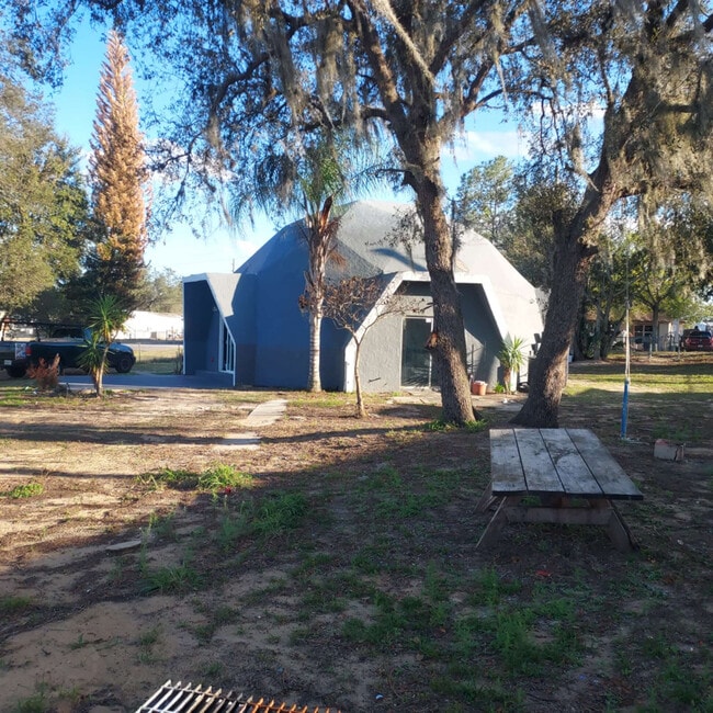 Photo - 1108 Rhodes Rd N