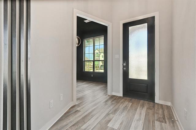 Photo - 1613 Chickadee Dr