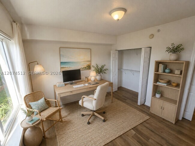 Building Photo - 11060 SW 196th St Unit 408