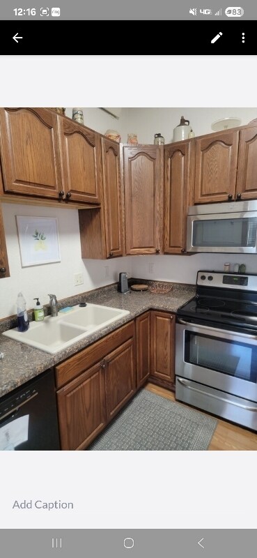 Photo - 530 Harney St