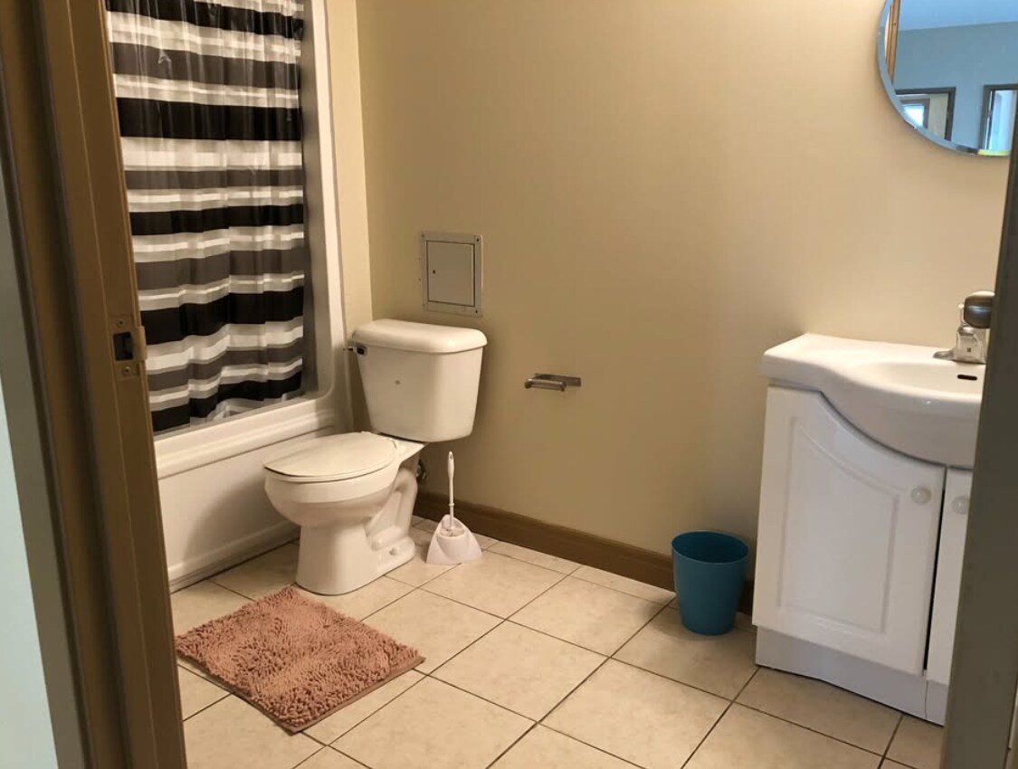 Photo - 253-253 Lester St Unit 2