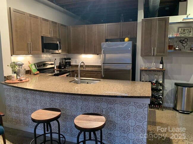 Photo - 3612 Artist's Way