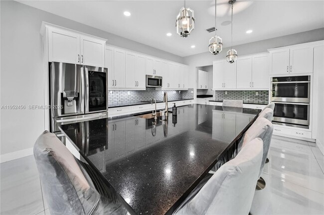 Photo - 8645 NW 39th Ct