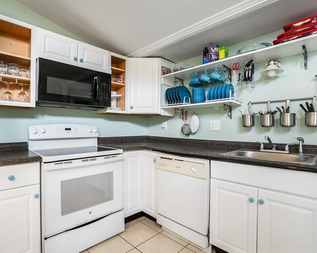 Photo - 1680 SW 84th Ave