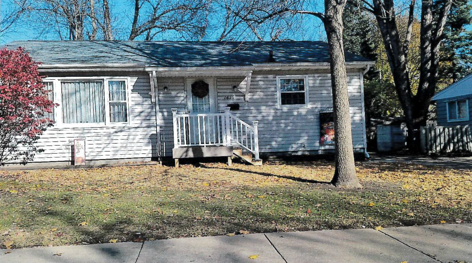 Cute 3 bedroom house in Iowa City - Cute 3 bedroom house in Iowa City