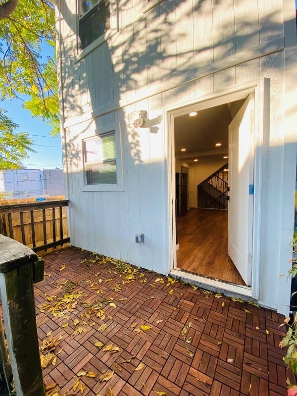 Photo - 2727 Huntingdon Ave