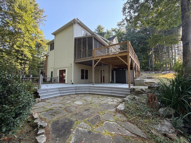 10 Dunnwoody Ct