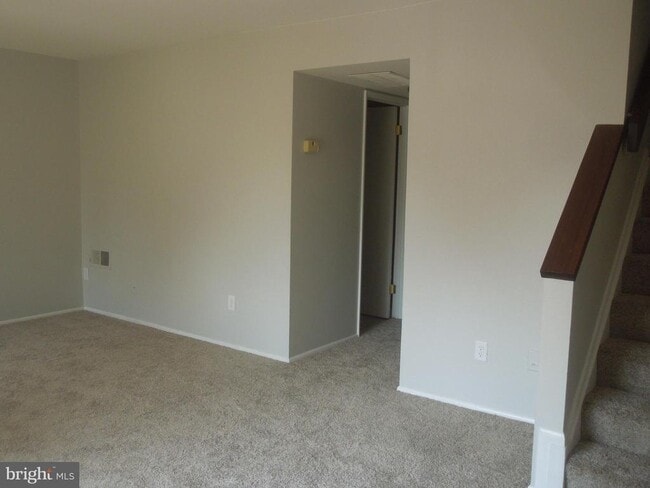 Photo - 1612 Grason Ln